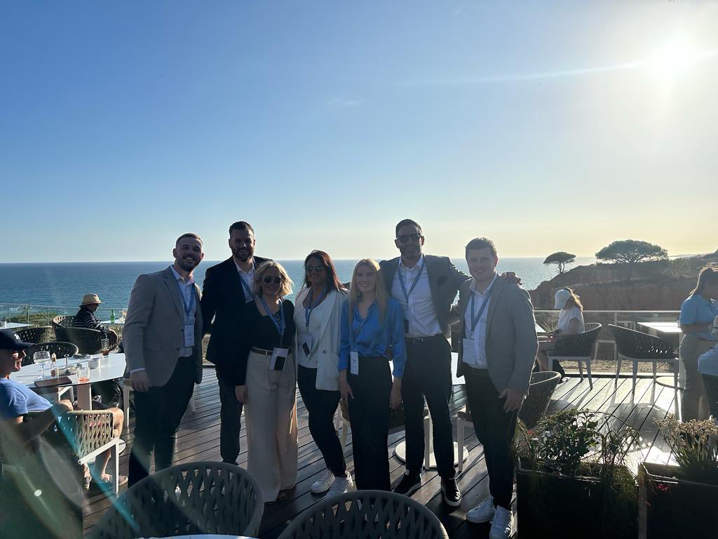 Abby Shardlow (@abbyshardlow1) on Twitter photo #U2DR do Portugal 🇵🇹
All ready for the EU meeting 💪🏼
<a href="/SteveWrenU2/">Steve Wren</a> <a href="/EracAdam/">Adam Hurley</a> <a href="/luketoppingerac/">Luke Topping</a> <a href="/Bswallow27/">Brian swallow</a> #U2DR do Portugal 🇵🇹
All ready for the EU meeting 💪🏼
<a href="/SteveWrenU2/">Steve Wren</a> <a href="/EracAdam/">Adam Hurley</a> <a href="/luketoppingerac/">Luke Topping</a> <a href="/Bswallow27/">Brian swallow</a>