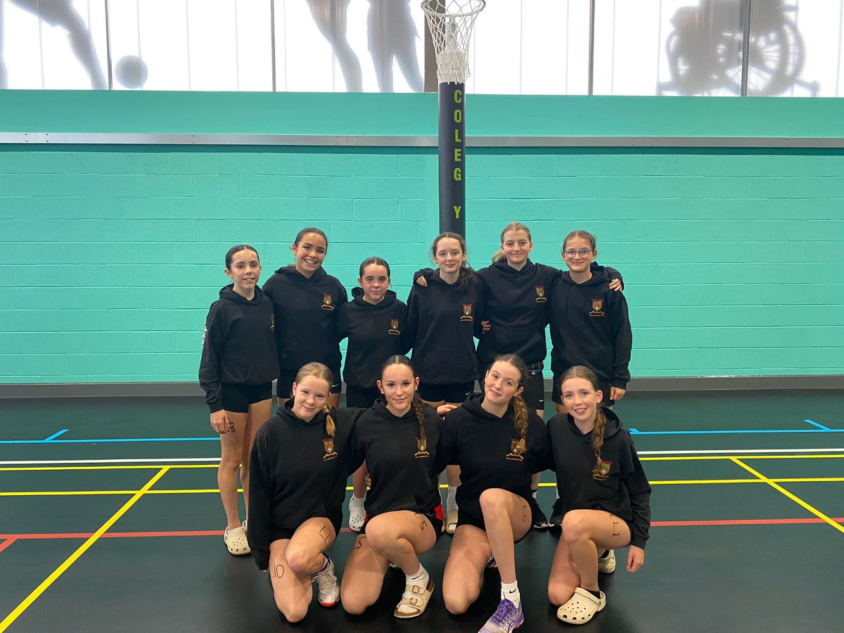 Llongyfarchiadau i’r merched fu’n rhan o dreialon pêl rwyd y sir heddi. Newyddion gwych bod 7 ohonynt wedi eu dewis i’r garfan. Congratulations to the girls who participated in today’s netball county trials. Fantastic news that 7 have been selected for the squad! 👏🏻<a href="/RCTCouncil/">RCT Council</a>