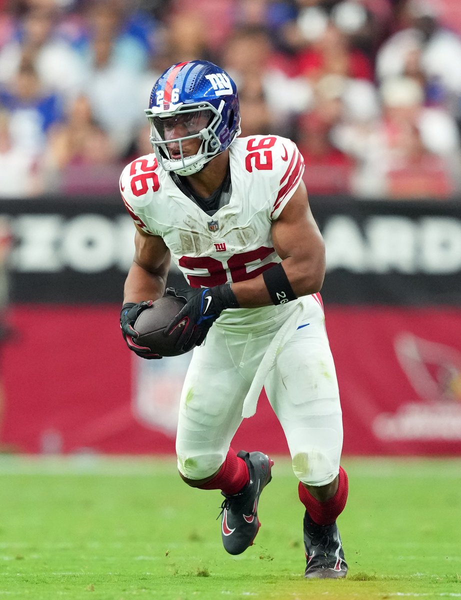 art_stapleton's tweet photo. UPDATE from Brian Daboll, who added a wrinkle to this just now: "He's a lot better maybe I thought he would be or some others thought he would be today."

#NYGiants not ready to rule out Saquon Barkley for Thursday night just yet. Would be a stunning development for a star-crossed Superman who has endured careers highs and lows with #NYG  https://t.co/jELyfvj5qB via @northjersey