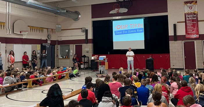Thank you to Mrs. Salvage for coming to Oakwood to share information about our upcoming Terry Fox Walk on Sept. 28th!