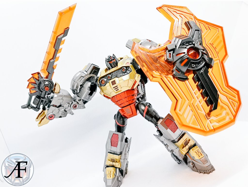 ArrowFyre's tweet photo. I AM RAW POWER!
Planet X Vulcan (metallic version) 📷

#Transformers #Autobot #Dinobot #Grimlock #fallofcybertron #PlanetX #alignedcontinuity #WarForCybertron #tyrannosaurus #Rex #3rdpartytransformers #Masterpiece #toyphotography https://t.co/YxS7viwsbA
