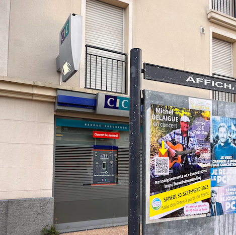 LESAMISDEMATTEO's tweet photo. Affichage libre à @Ville_DLB #deuillabarre pour le concert de @michel_delaigue plus de renseignements et réservation sur https://t.co/qJlpTjpn3t https://t.co/jM3poL1hNL