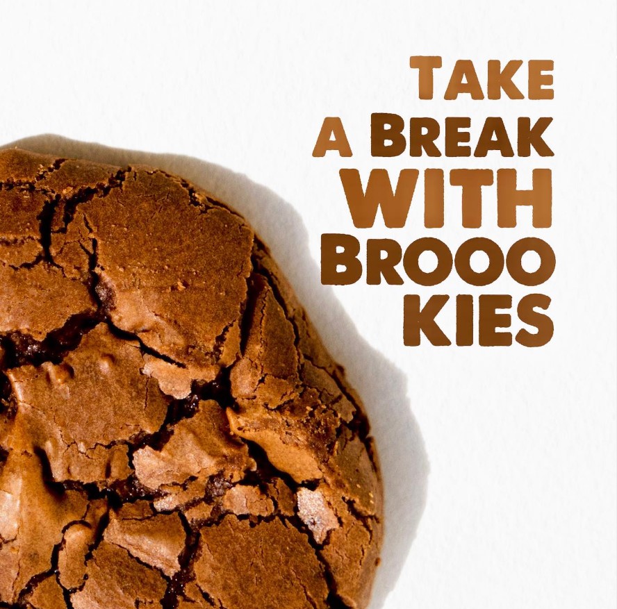 Brookienoksa's tweet photo. This rich flavor will satisfy your cravings.

Visit our website to order now!
https://t.co/Fo0tTlQtNf

#brookieno #brookies #chocolatebrookies #perfecttreat #bestchocolate #couverturechocolate #RiyadhSeason https://t.co/vL9cAAPmny