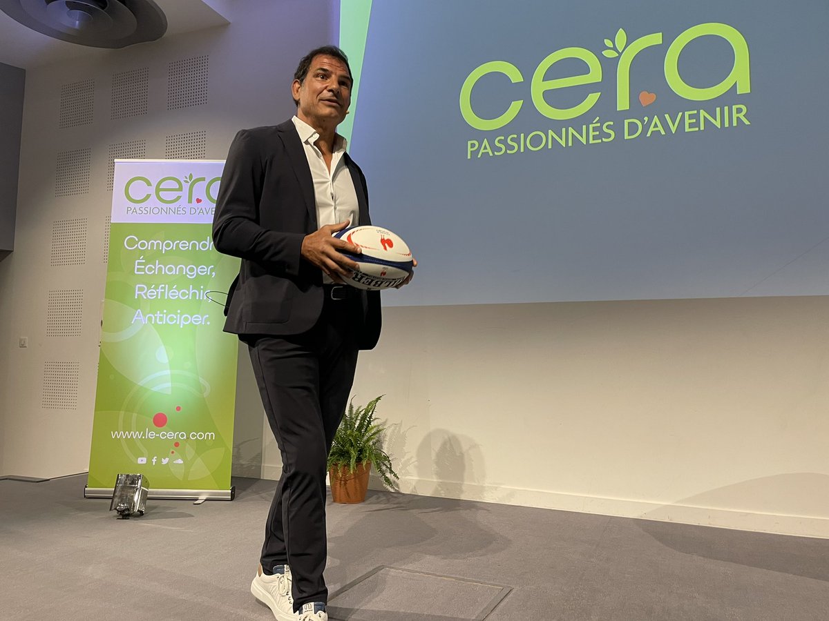 « L’autorité c’est rendre auteur, élever les autres, c’est le rôle de l’entraîneur, du chef, du leader. Le management doit avoir une dimension spirituelle, des valeurs… » [Marc Lièvremont] en conférence <a href="/le_cera/">Le CERA</a> à <a href="/ICES_UnivCatho/">ICES - Institut Catholique Vendée</a>