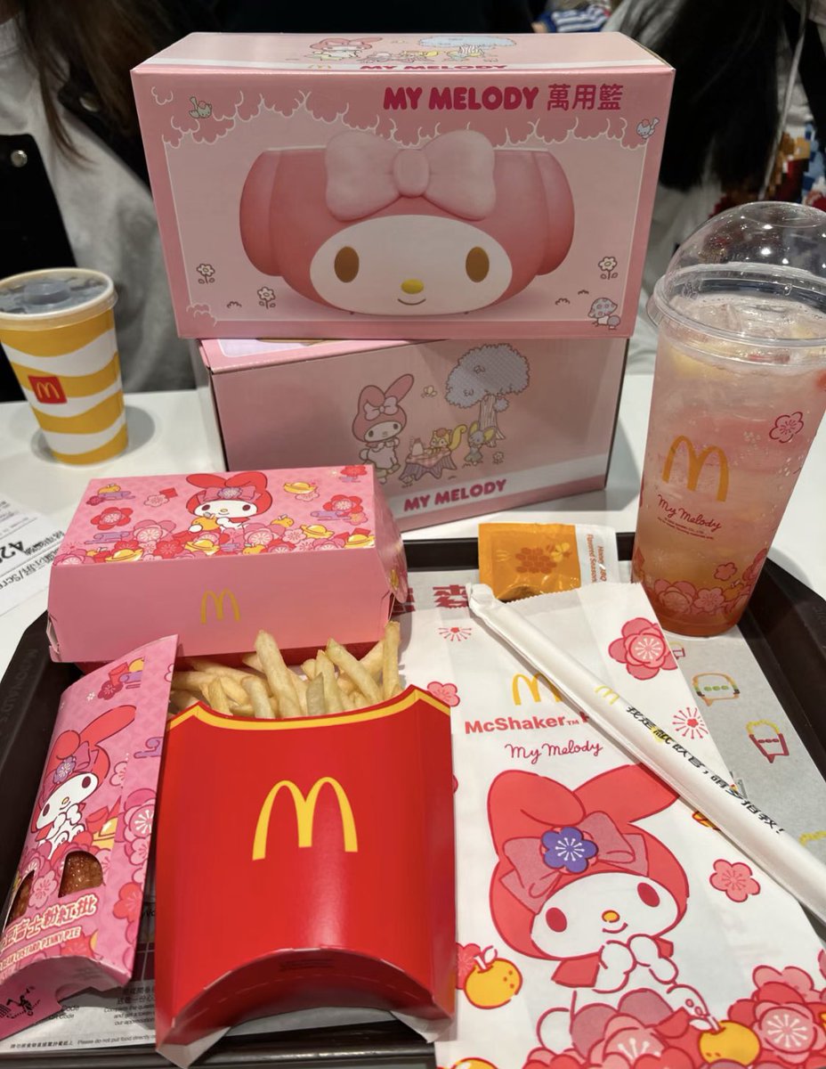piinkimi_'s tweet photo. my melody mcdonald’s https://t.co/BizPcbP2nc