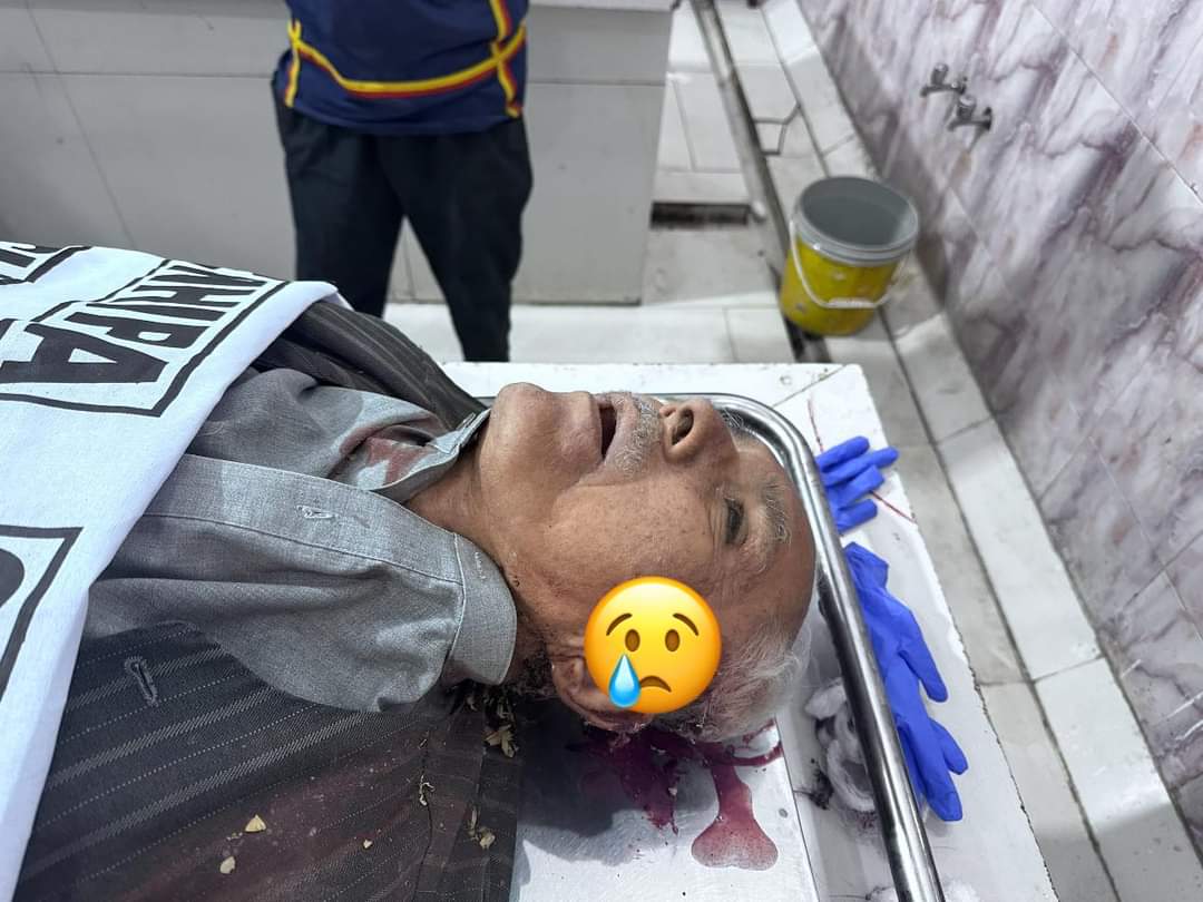 MeerzaiAfghan's tweet photo. عوامی نیشنل پارٹی کے مرکزی رینما چئرمین نیشنل لائرز فورم ارباب غلام  ایڈوکیٹ کو شہید کردیا گیا۔ https://t.co/tlQutBanlm