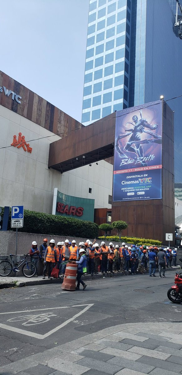 TecStudentPosts's tweet image. #SimulacroNacional2023  en la Del Valle Norte y Nápoles #AlertaSismica #19deSeptiembre @BJAlcaldia @AccionesBJ @STaboadaMx