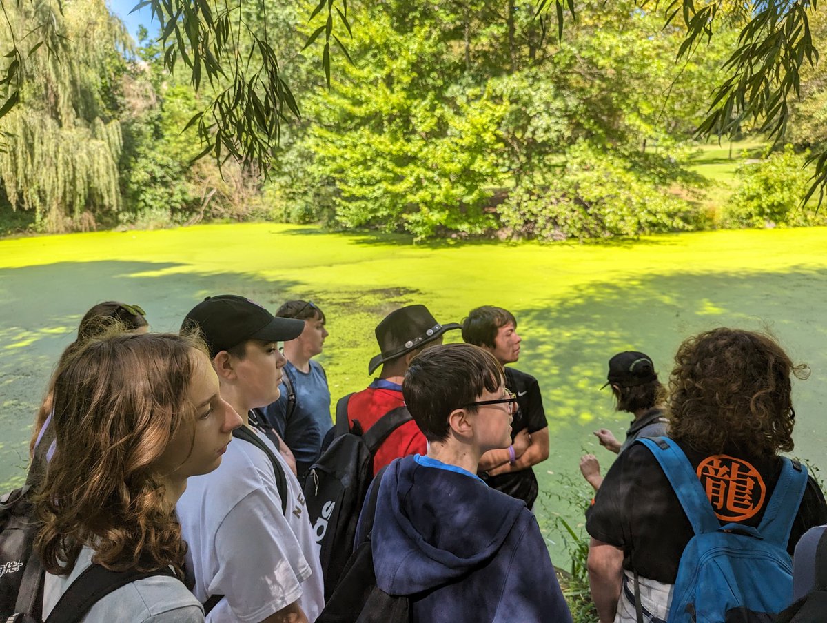 Mrs J Barrowcliff tweet media