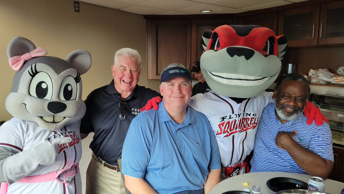 FeedMoreInc's tweet photo. We had a great time at the @GoSquirrels game earlier this month with our buds @VACU! #StrikeOutHunger #HaveFUNN #GoNutz (1/3) https://t.co/JMIocp9yxF