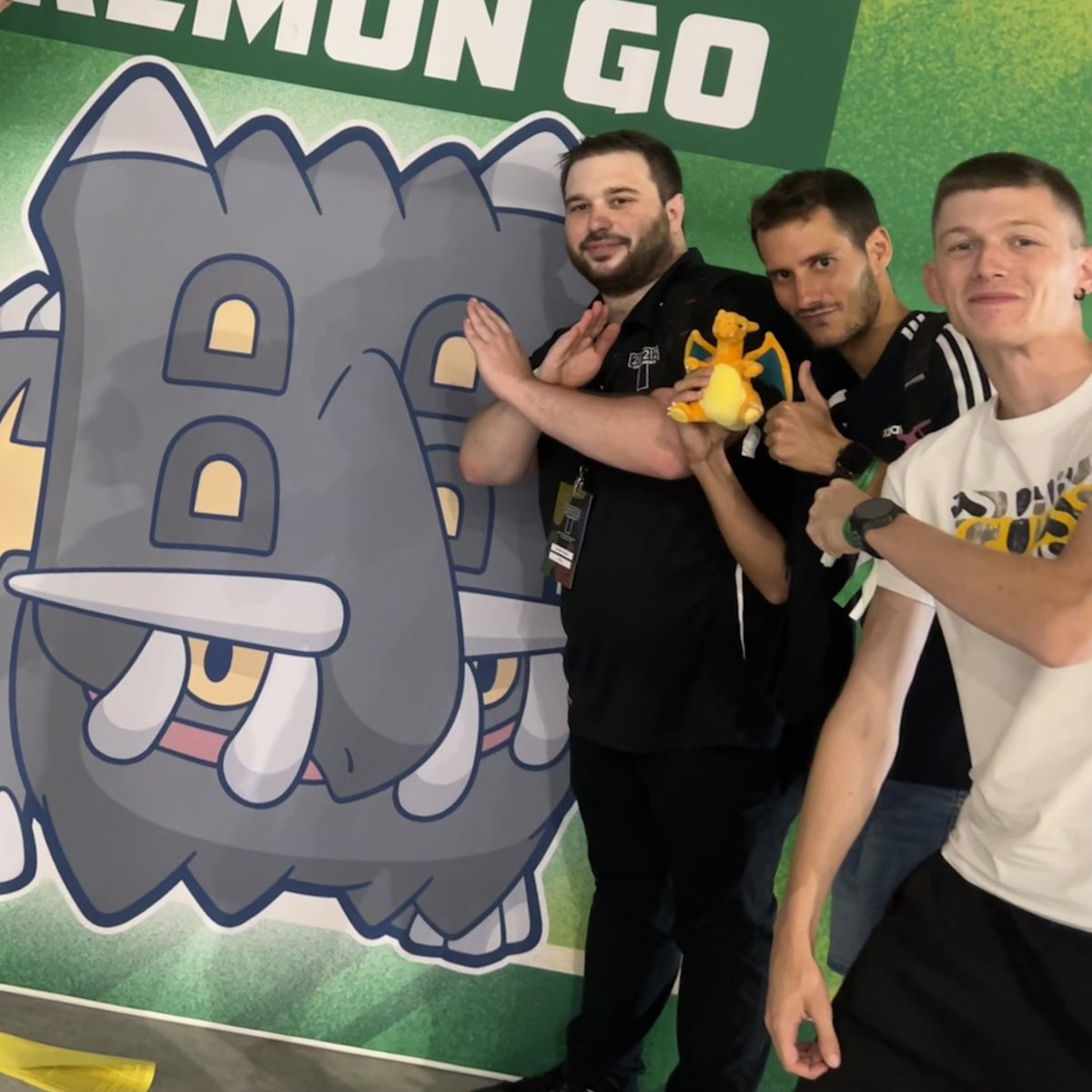 Happy to have seen some old friends &amp; new ones i wanted to meet in person🤩

The competition was amazing! Not gonna lie, makes anyone want to full tryhard the experience as old times!

Ggs to all trainers, &amp; congrats to <a href="/TheZzweilous/">Zzweilous</a>, &amp; <a href="/P4T0M4N/">Leo</a>, who both played incredibly well👌🏽