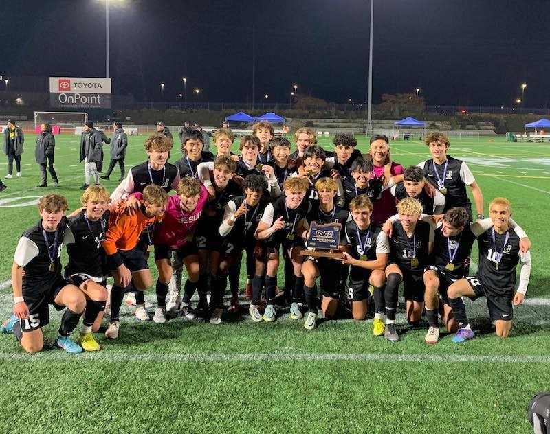 Most Boys #HSsoccer State Titles in the U.S. 13. Jesuit High School — 16 ⚽️🏆 Location: Beaverton, Oregon State championships: 1986-88, 1991-94, 1999, 2000, 2001, 2005, 2010, 2012, 2013, 2018, 2022 stadiumtalk.com/s/most-high-sc…