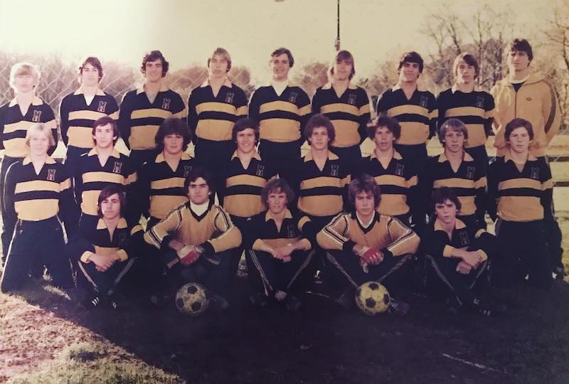 stadiumtalkcom's tweet photo. Most Boys #HSsoccer State Titles in the U.S.
1. Marquette University High School — 30 ⚽️🏆 
Location: Milwaukee, Wisconsin
State championships: 1979, 1981, 1982, 1984-86, 1989, 1990, 1992, 1994-2001, 2003, 2005, 2008, 2010-12, 2014-18, 2020, 2021
https://t.co/zdoeCK90UL #hssoccer https://t.co/y2xCavAXnI