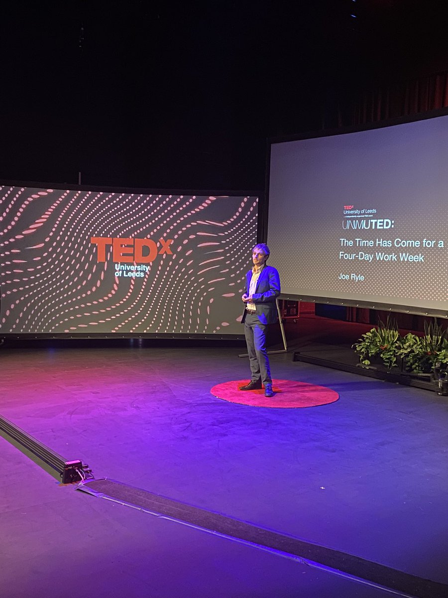 Superb talk by Joe on how the introduction of a 4 day workweek can save us all huge amounts of time whilst improving productivity and life satisfaction 

#TEDxUniversityofLeeds #UniversityofLeeds
#fyp #unmuted #TEDx #ideasworthspreading #Leeds #TEDtalk