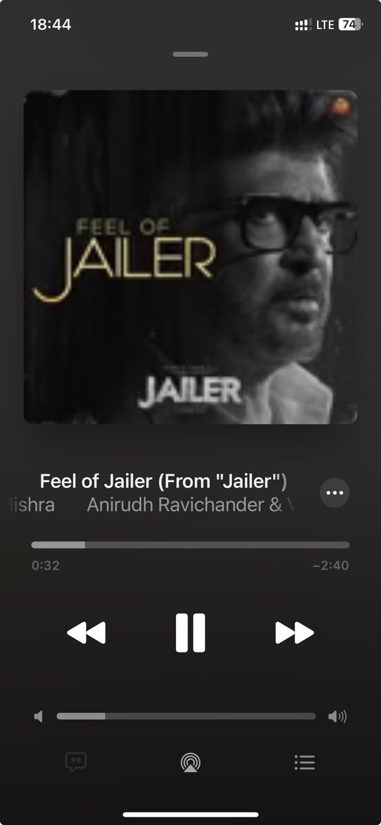 BParnoisa's tweet photo. Some one please tell me why full album art animation are not working in my iphone after installing ios 17. https://t.co/dYIfmbNlz2