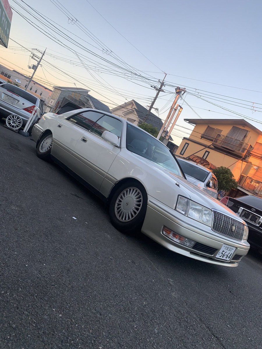 rn0219rn's tweet image. 愛車紹介
・bentley continental gt
・ucf20
・jzs151
・b21a days ROOX

#愛車 #ucf20 #jzs151 #ROOX #BENTLEY