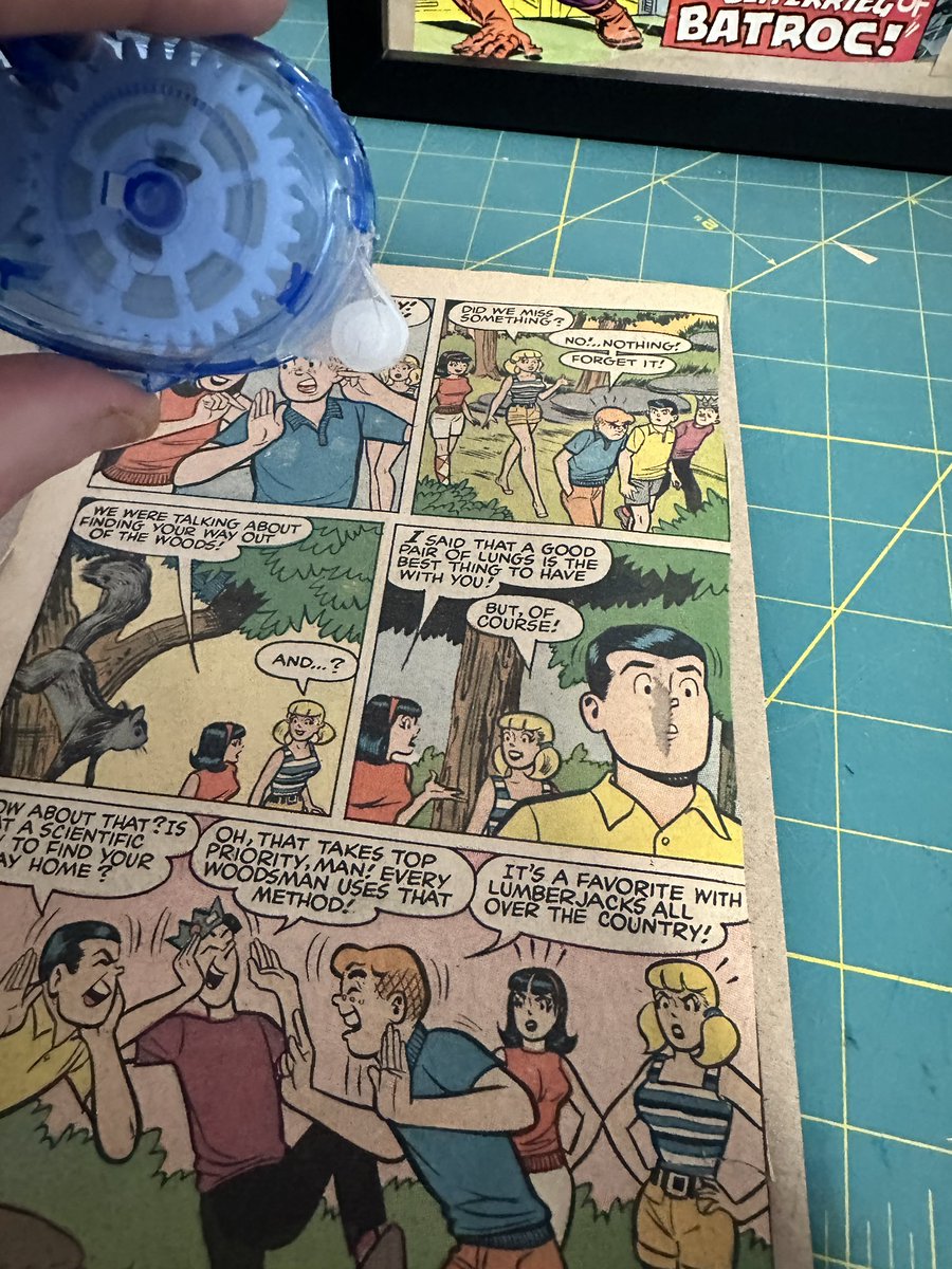 JOELCOMICSTABLE's tweet image. So I been framing some comics with spines of the cover what do you think🇨🇦📚 #FrameArt #Archie #comic #comicbook