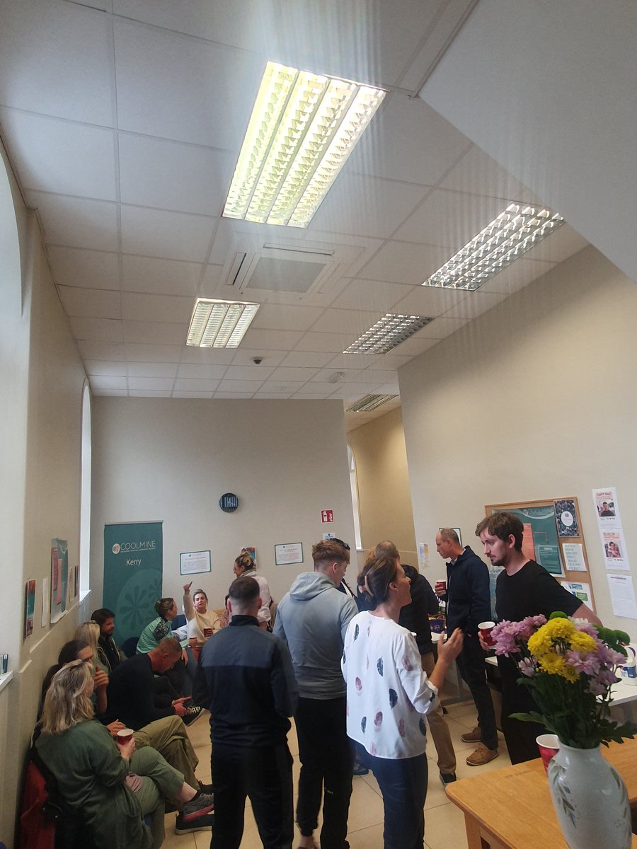 Well done to everyone who turned up for the pop up cafe today in Tralee to celebrate recovery month 👏 
A safe way to socialise, find out what supports are available and to have your voice heard.

#socialinclusion #collabrateforrecovery @cldatf @CoolmineTC @IreRecoveryAcad