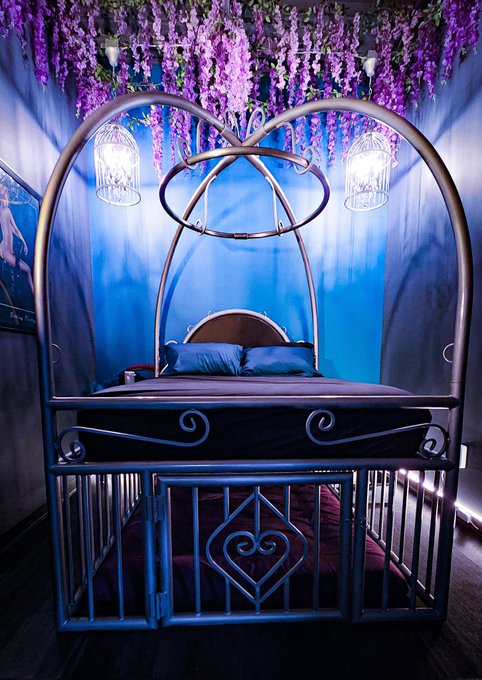 The ethereal Gilded Cage suite is coming along nicely. This room, which can be rented for overnight stays