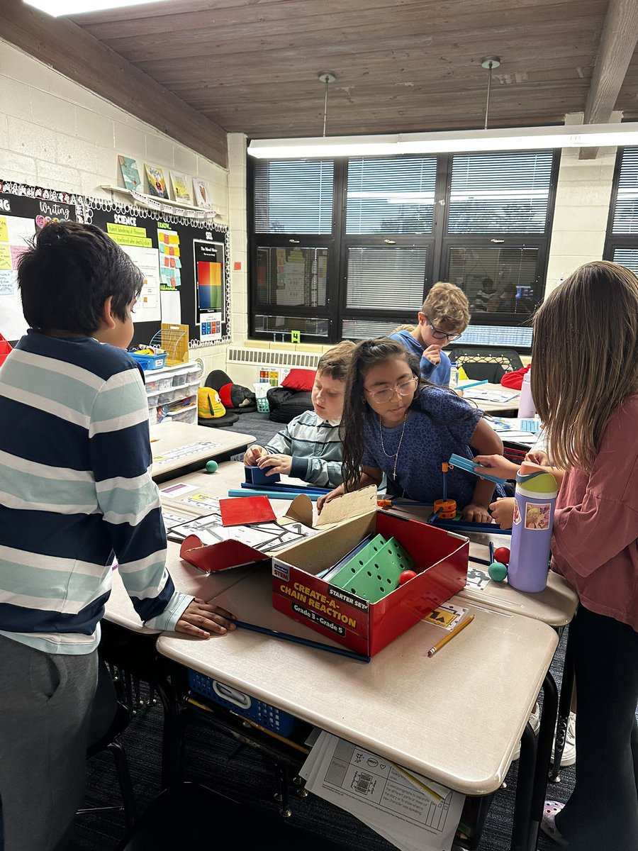 Miss Pantos tweet media