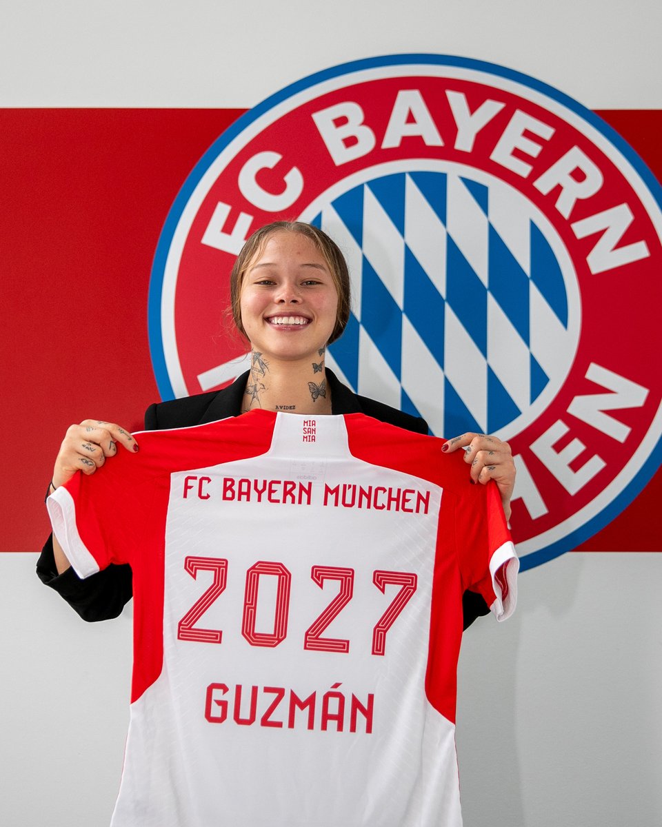 FC Bayern 🤝 Ana María Guzmán

#MiaSanMia #FCBayern ❤️🤍
