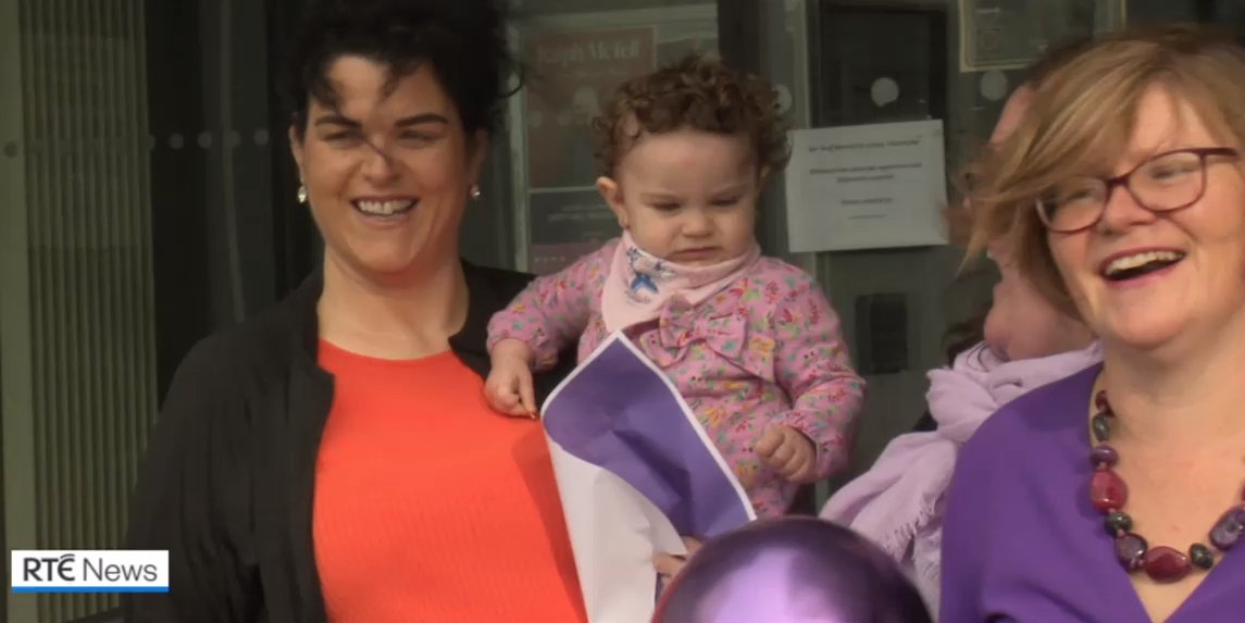PaveePoint's tweet photo. Well done to Baby Sheila and our Education Worker Tracey Reilly who brave the winds to be part of the @nwci call for Gov to commit to a public model of childcare in #Budget2024 #PurpleForPublic #childcarecrisis https://t.co/8M7Dy21CFN https://t.co/ABlIhNcZ4l