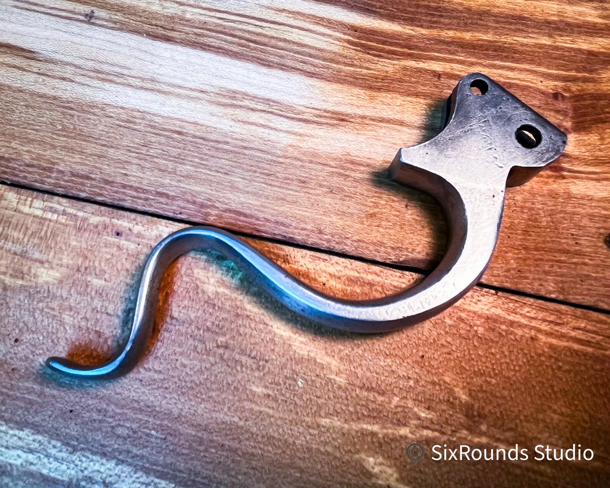 BRodeschin85450's tweet photo. Polish and Color Patina Stevens Lever…Restoration

Gettin her done boys. Hope your following the channel.

#restoration #vintage #color #woodworking #woodworker #youtubers #classicdesign #artist #craftsmenship #colorcase #patina #stevensfavorite  #youtuber #restoration #restore https://t.co/IpX1WD1fBN