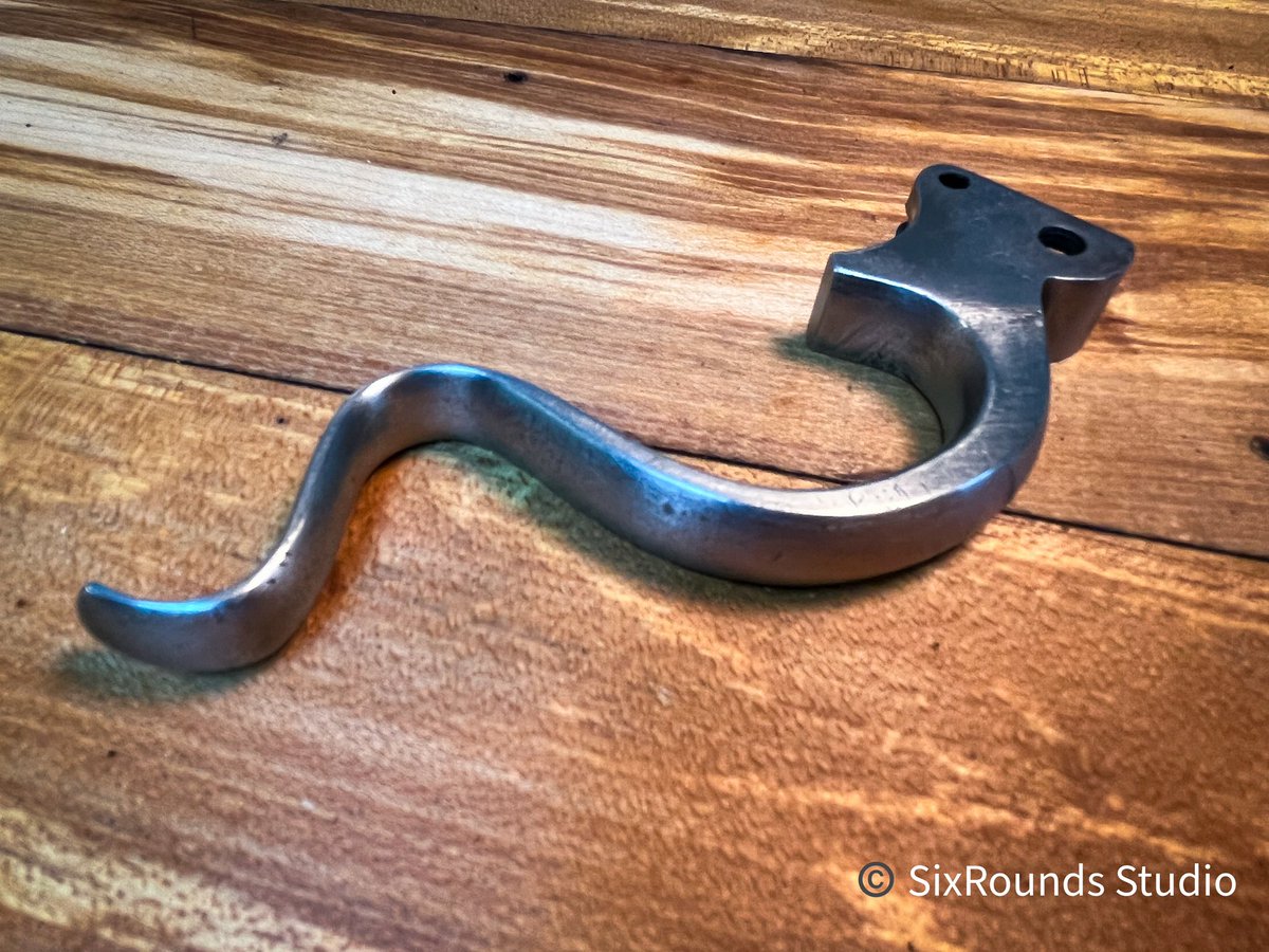 BRodeschin85450's tweet photo. Polish and Color Patina Stevens Lever…Restoration

Gettin her done boys. Hope your following the channel.

#restoration #vintage #color #woodworking #woodworker #youtubers #classicdesign #artist #craftsmenship #colorcase #patina #stevensfavorite  #youtuber #restoration #restore https://t.co/IpX1WD1fBN