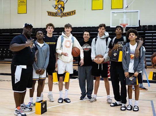 Great group of players and people last weekend at camp. Darius Bevins, Cole Bowser, Mason Hooper, Finley Billy, Frankie Frankie Mannino, Jarrad Desire and Coach Doug Dormu. They definitely got after it and were extremly coachable. College coaches take note!