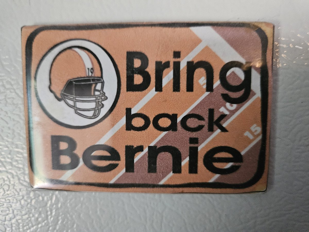 chadbrowndev's tweet image. It has been a long road to nowhere for the last 30 years. Something needs to change! #bringbernieback