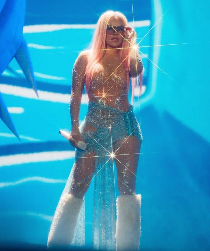 GokuxKarolg's tweet photo. Karol G recibió 7 nominaciones en los #latingramy
- Mejor álbum de música urbana
Mañana Será Bonito
- Mejor canción urbana TQG ft Shakira
- Mejor fusión/ interpretación urbana TQG ft Shakira
- Canción del año TQG ft Shakira
- Álbum del año Mañana Será Bonito https://t.co/HtR59Iz9r2