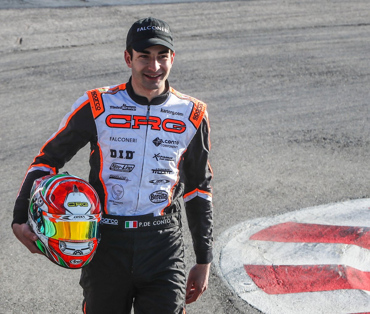Paolo De Conto is back with CRG in an official race💥
The two-time World Karting Champion will take part in the last race of the Italian Championship (KZ2 category)🧡🖤

Welcome back 🤗

#CRG #karting #sparco #newline #tillett #starlane #luckydesign #PrismaElectronics #racing
