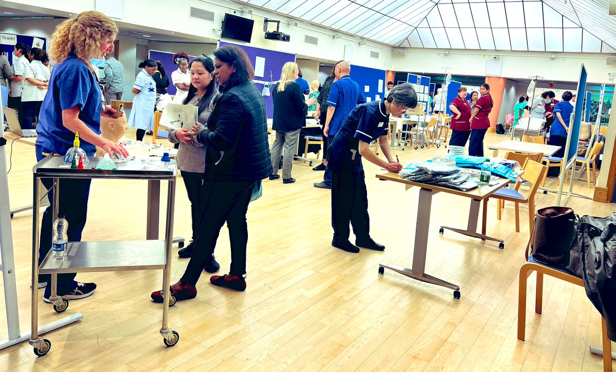 AlishaA69581202's tweet photo. Clinical Practice Event at the Royal Free Hospital today.  Lots of educational and learning from our specialist teams, organised Naomi . @rebeccalongmat1 @Binchyification https://t.co/iXdxPP7eQe