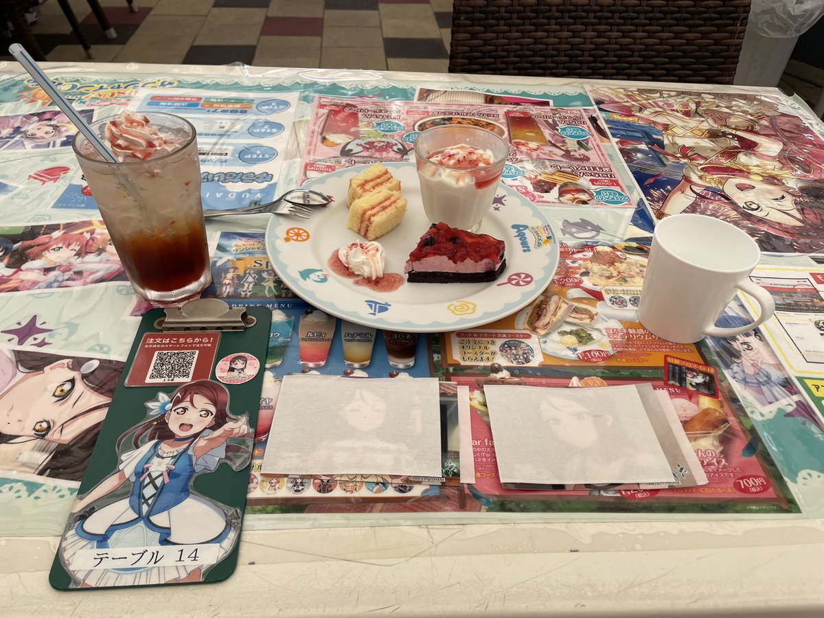 QbW321's tweet photo. 今日人生初の沼津で梨子ちゃんを40連でお迎えできた！
お誕生日おめでとう🎊

#桜内梨子生誕祭2023
#スクフェス2 https://t.co/eLktJPwvuw