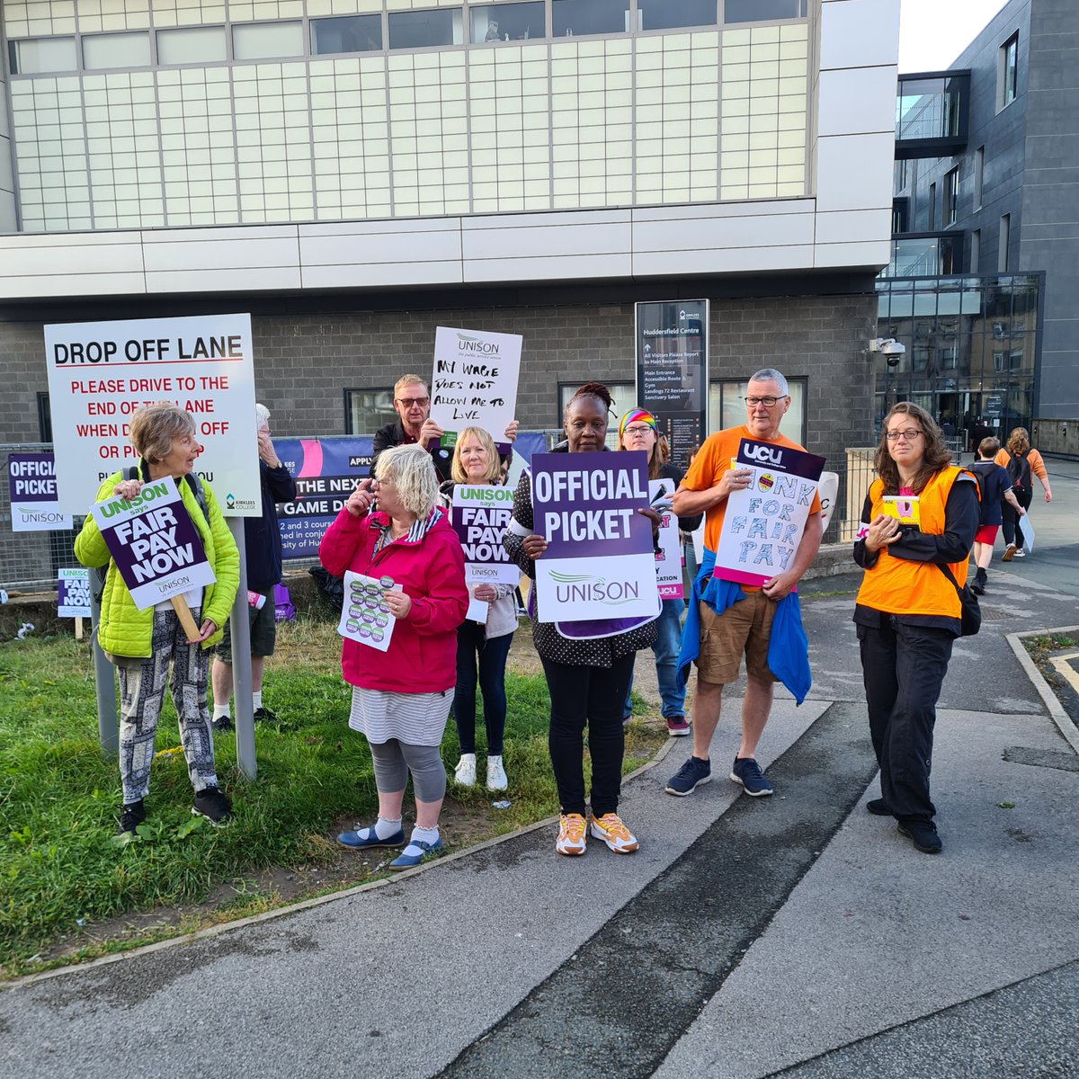 Striking workers at Kirklees College will be back on the picket line from 8am tomorrow morning. All welcome to come along and show your support.