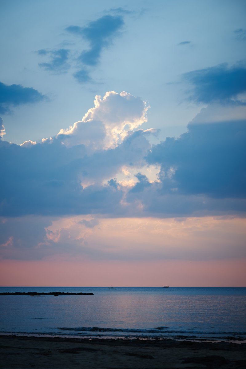 stone0flower's tweet photo. Skyいろいろ
#そら
#雲
#sky
#天気
#NaturePhotography https://t.co/prTHZAzDdA
