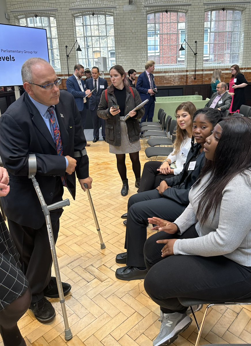 La Retraite 6 tweet media