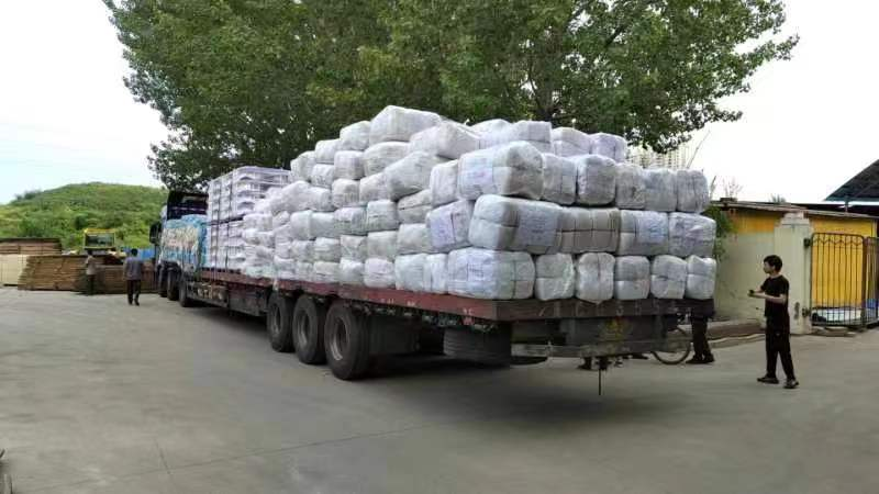 ChineAmbMaroc's tweet photo. Le groupe citic Dicastal a envoyé 1000 tentes équipées avec des sac de couchage et des couvertures comme aide aux citoyens marocains impactés par le séisme et l’arrivage est prévu le 24 septembre. #earthquakemorocco https://t.co/TwNBiEoBQR
