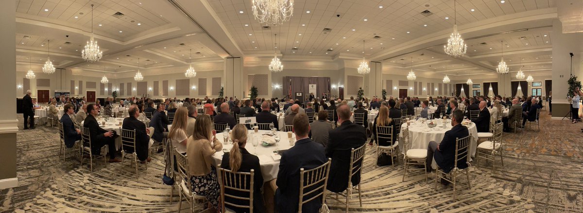 MainLineChamber's tweet image. We had a wonderful Inspirational Breakfast this morning featuring Howie Roseman from the Philadelphia Eagles. He shared his journey to the NFL with hundreds of attendees and Chamber members. Thank you to our sponsors, @FirstrustBank, @MyAquaWater, and @DelcoFdn.