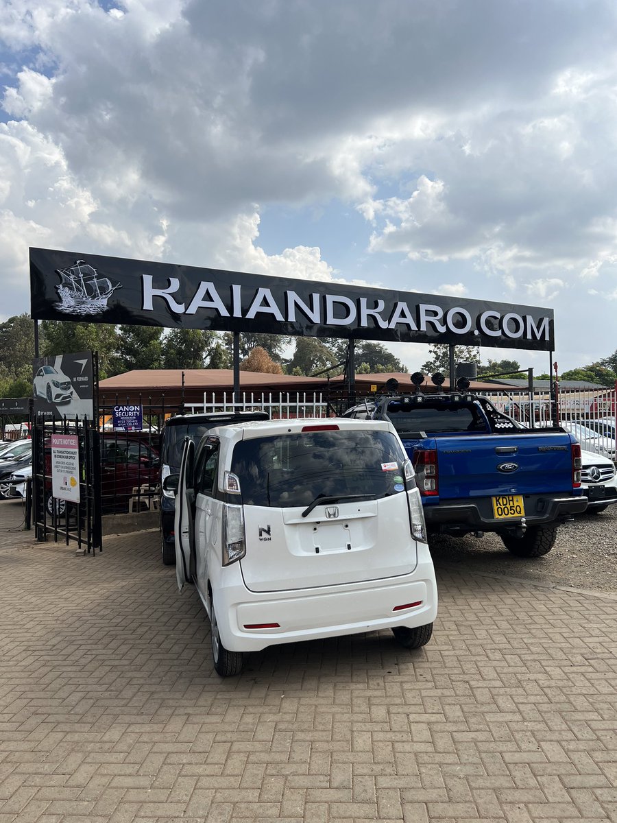 KhalifKairo's tweet photo. Best caption wins KES 1,000
https://t.co/2CyVrEKpR9 is the safest way to buy and sell your car https://t.co/SwSNmpcvhj