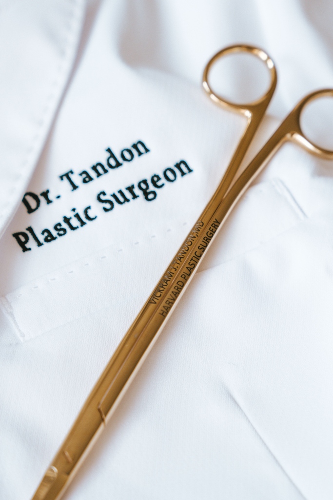 BostonFacialCtr's tweet photo. Explore our comprehensive guide on post-liposuction care and maintenance. 
This informative resource delves into the essential steps and practices to help you preserve and optimize your results.
Learn more: https://t.co/ztnsKgGcSd

#liposuction #bcffr #bostonlifestyle https://t.co/PTuhcgVJmL