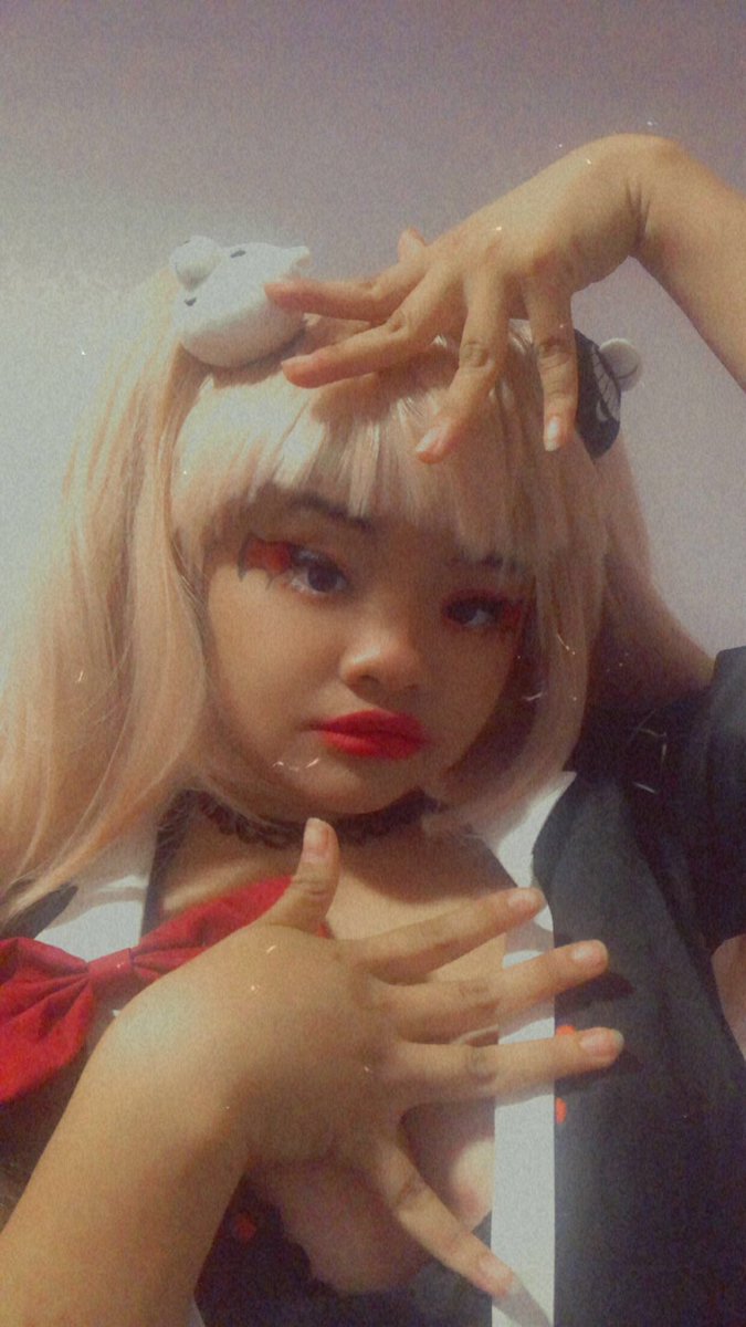 AFandomSimp's tweet photo. Did a Junko cosplay! The tiktoks are on their way!

#danganronpa #junkoenoshima https://t.co/Uo6mDj6IZQ