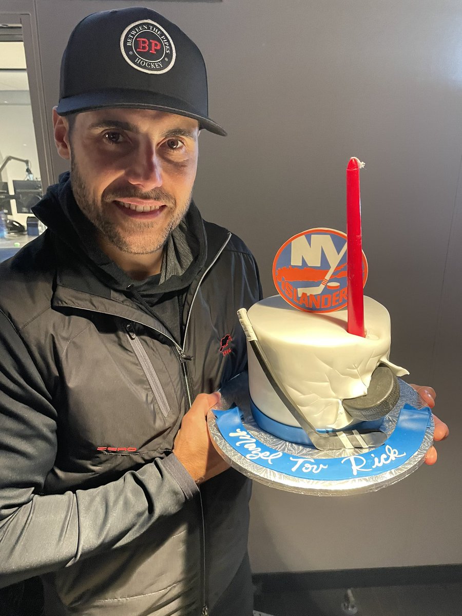 The birthday boy and his cake! 🎉