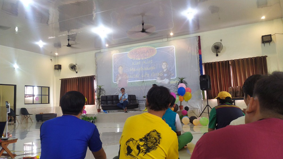 Issonchris's tweet photo. Acara apa ya kira-kira @MrBobSuperSeru https://t.co/9PTcNqCH9W
