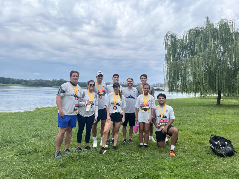 AFMDC's tweet photo. On Sunday, AFM had 10 runners participate in the annual DC Half Marathon Relay! A special shoutout to our fastest team of Nicolette Davicino &amp; Josh Kaplan, CFP, who finished 14th overall! #DCHalf #racethedistrict https://t.co/rg1uFPEBsh