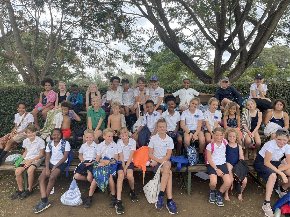 Brilliant start to the swim season hosting the first gala of the year🏊🏽🏊🏾‍♀️ over 100 kids from 4 schools racing today and for a lot of them their first ever gala💪🏽
