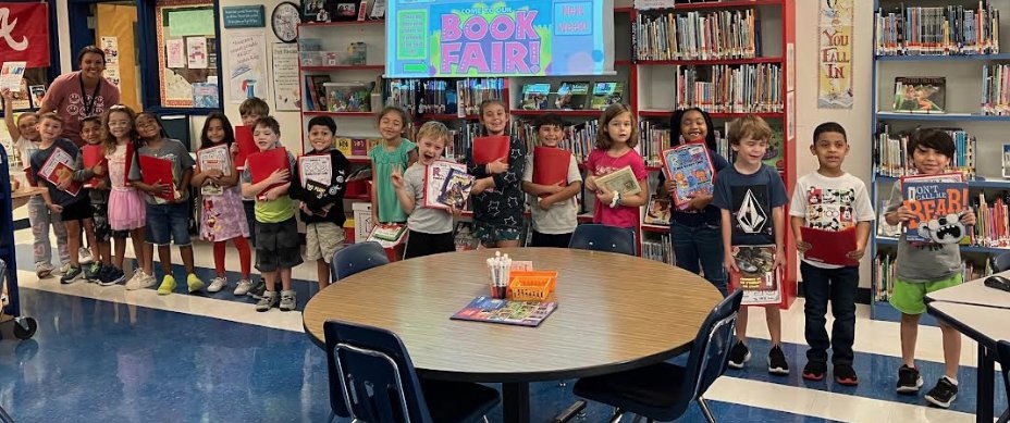 Congratulations to Ms. Hall's 1st grade class for being our 3rd &amp; final winner in our LIBRARY challenge! This class will be receiving donuts on Thursday! Way to go 1st graders! 🎉🤗📚 <a href="/MatsRead/">Matador Libraries</a> <a href="/SeguinISD/">Seguin ISD</a> <a href="/McQueeneyESISD/">McQueeney Elementary</a> #SeguinReads #1Heart1Seguin #WeAreSeguin