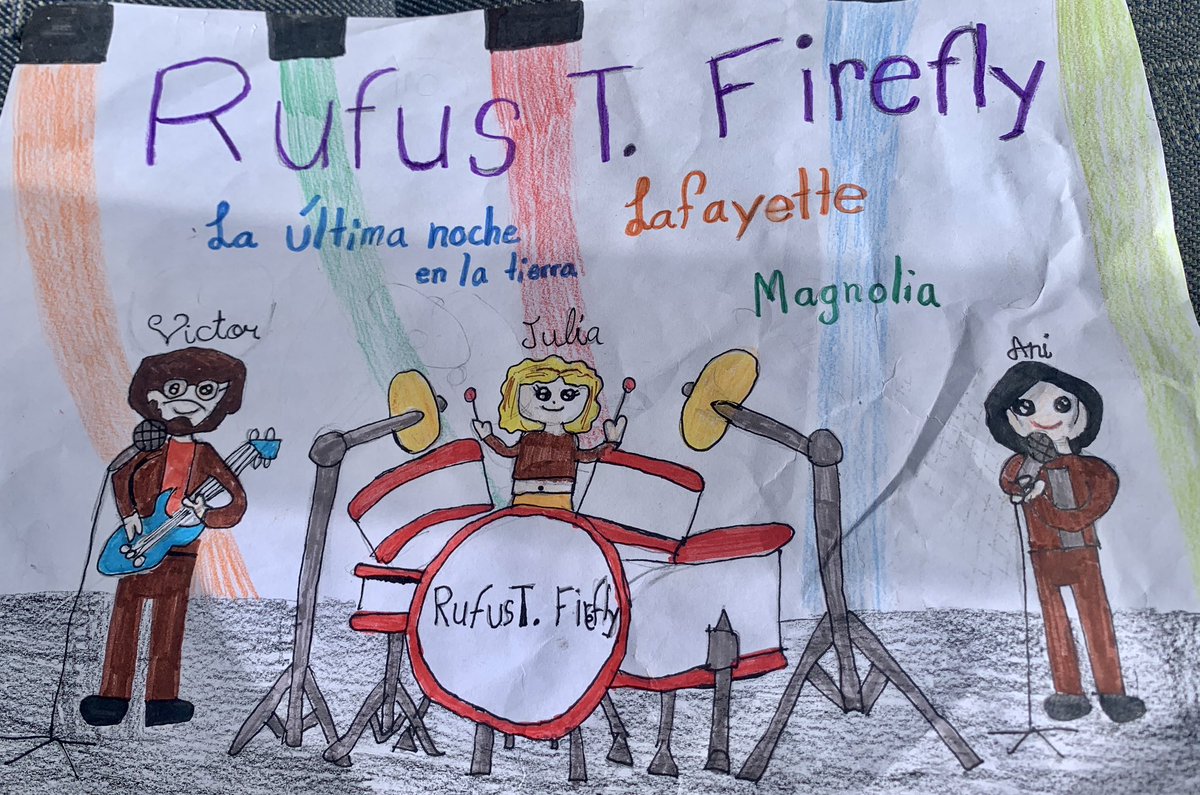 Más de 2 años y 110 conciertos. Una etapa maravillosa. 
Una foto preciosa de <a href="/RakeLodel/">Raquel López</a> y un dibujo maravilloso de Ana que se sabe todas las canciones y empieza esta semana las clases de piano.
Gracias por todo, nos vamos a hacer un disco nuevo. A ver qué nos trae la vida ❤️🌸🌅