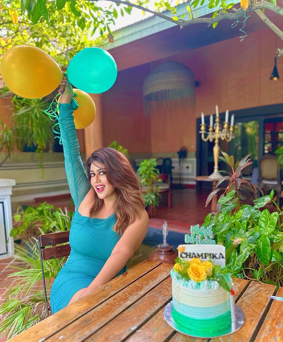 champikaoffl's tweet photo. Blessed birthday…Thanks to everyone for the wishes and love !!!🎂🥰💕 #September19 #septemberbaby https://t.co/BiMG8nSm9P