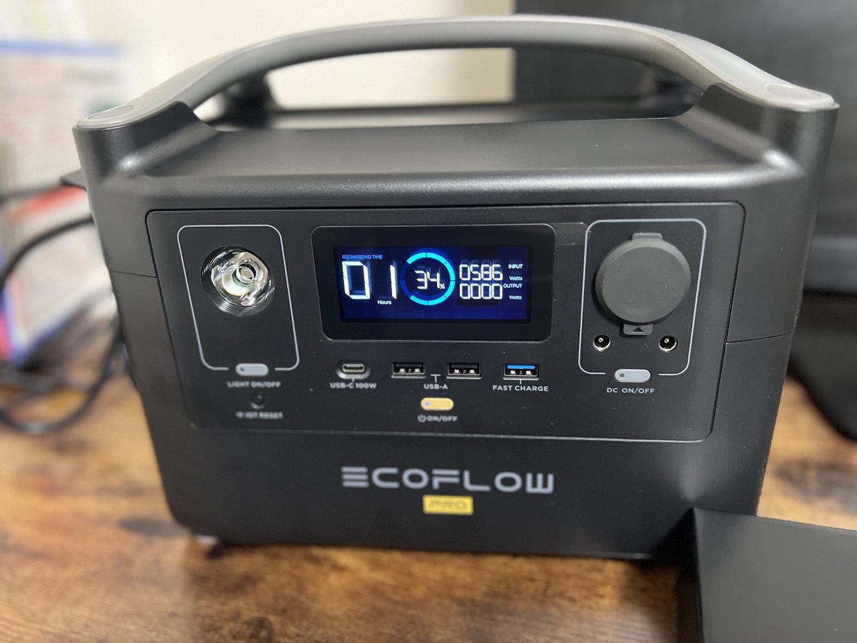 umaimonojiji's tweet photo. amazonのセールで45%オフだったんで
買ってしまった
初充電中
#ECOFLOW
#RIVERPro https://t.co/0493xl6wjW