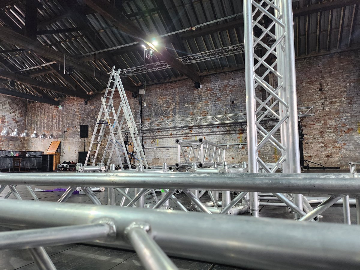 NewFurizons's tweet photo. The work begins to bring you one insane production for the first ever New Furizons 👀👀👀

Its not too late to grab yourself a ticket and be part of the beginning of something huge 💜

TICKETS: https://t.co/uoCtzR4Qyr https://t.co/nEljcsP3WO